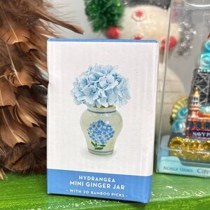 Two's Company Hydrangea Mini Ginger Jar - Light Blue and White
